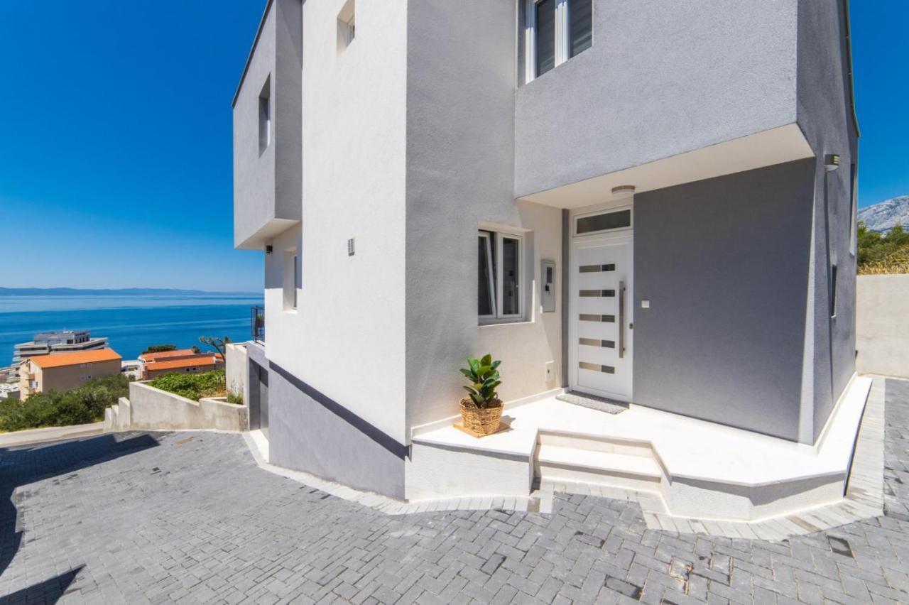 Luxury Holiday Home Dioniz 포드고라 외부 사진