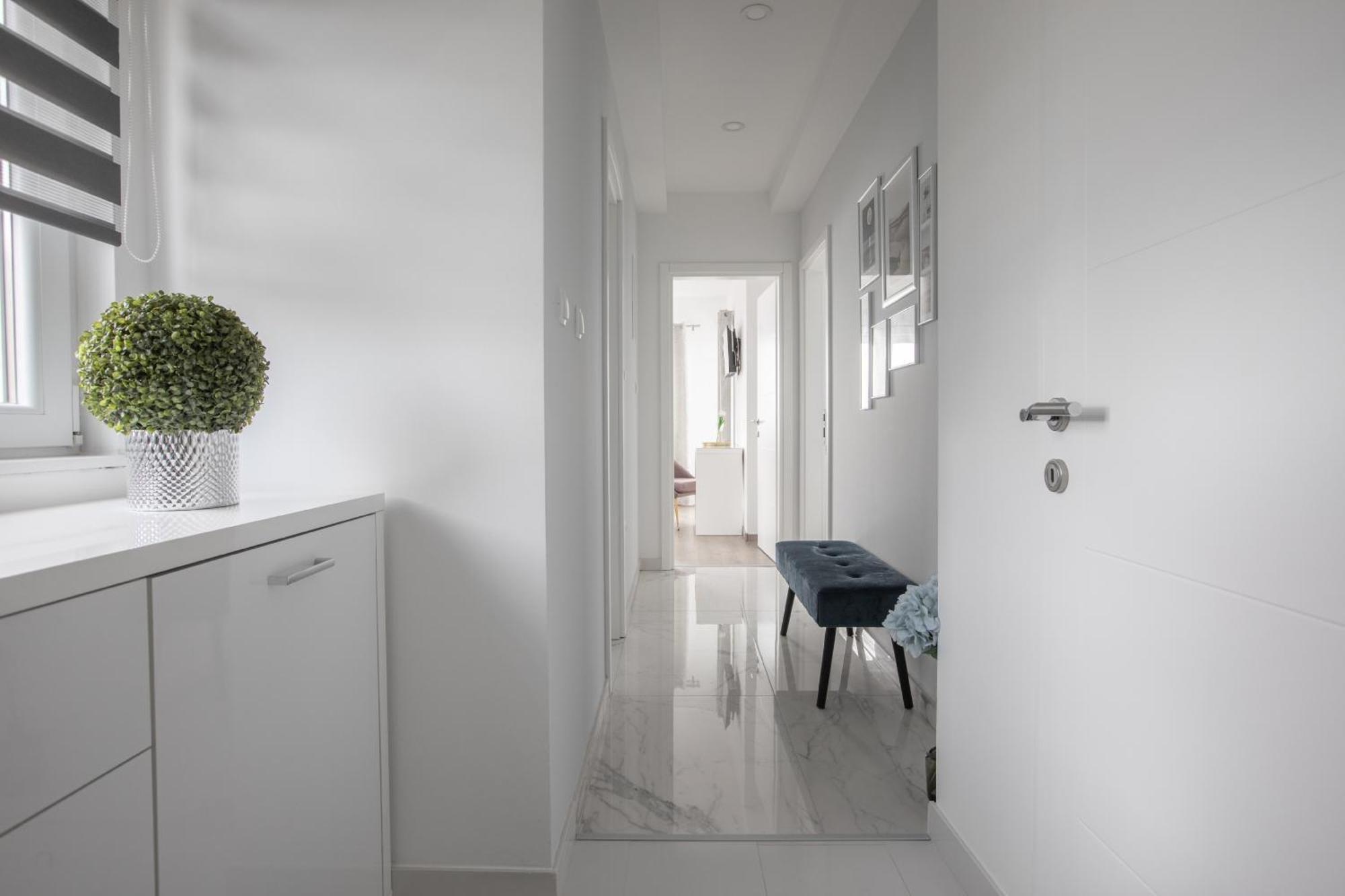 Luxury Holiday Home Dioniz 포드고라 객실 사진