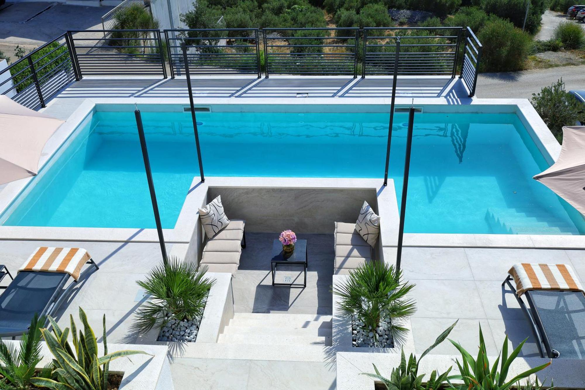 Luxury Holiday Home Dioniz 포드고라 외부 사진